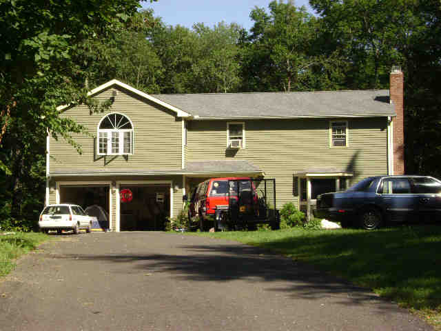 Building photograph for 62 WHITE BIRCH LN